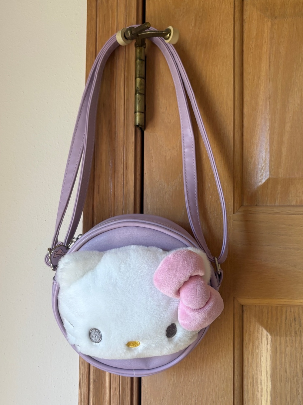 🤍Hello Kitty Plush Face Round Crossbody Bag 🤍